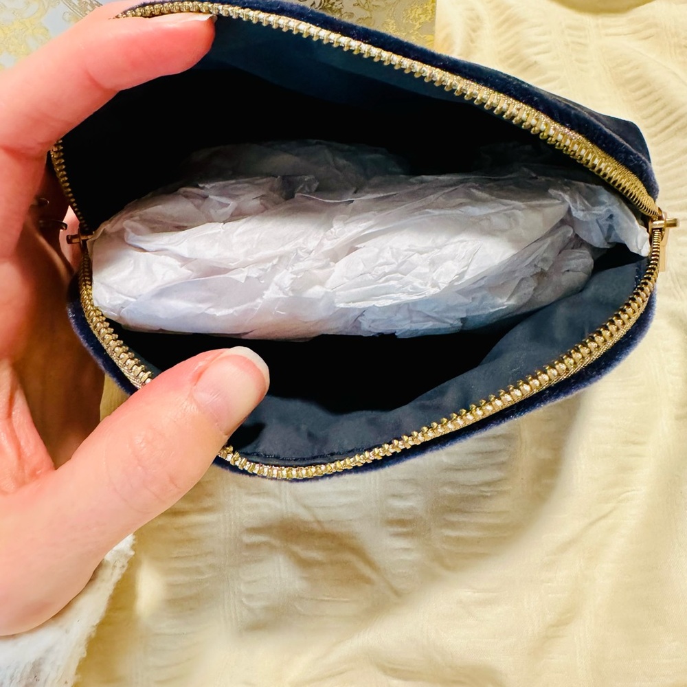 Dior cosmetics pouch - Picture 5 of 5